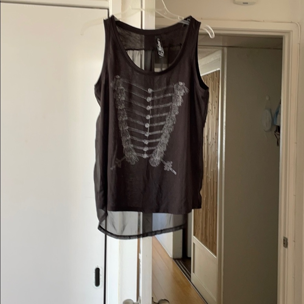 Stylish tank top size M